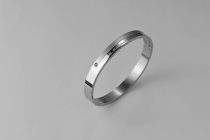 18k Trilogy White Gold Signature Bracelet